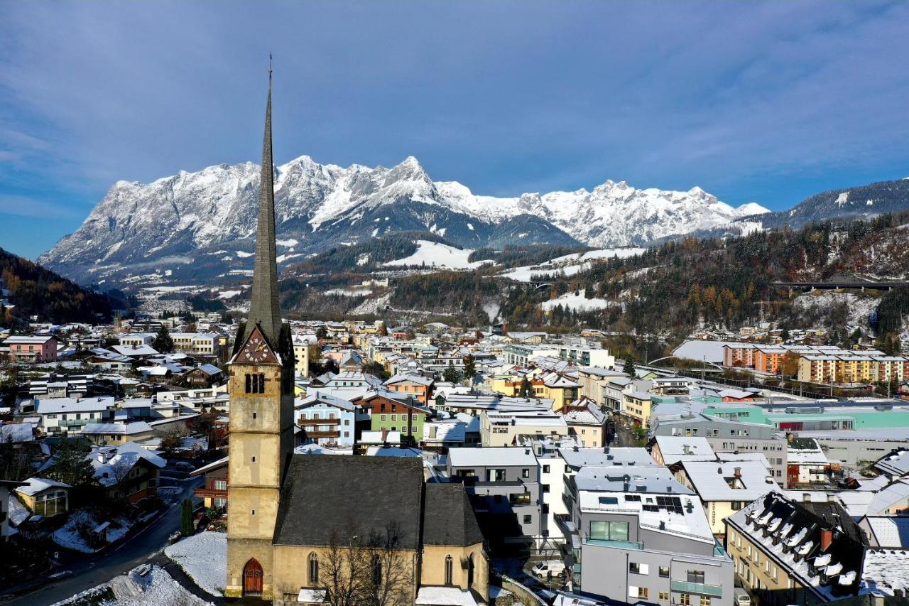 Hotel Gasthof Tirolerwirt ビショフスホーフェン エクステリア 写真